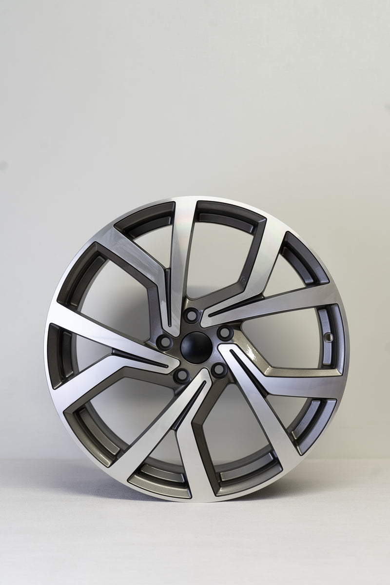 Alloy Wheels vs. Steel Wheels: Unraveling the Differences