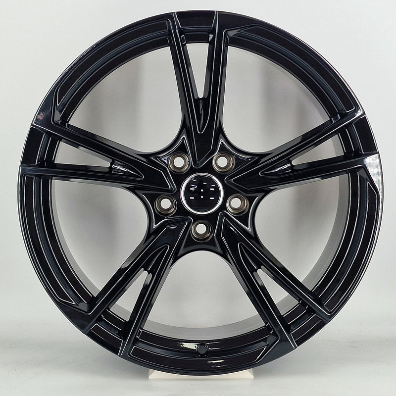 332 19"X8.5" 5X112