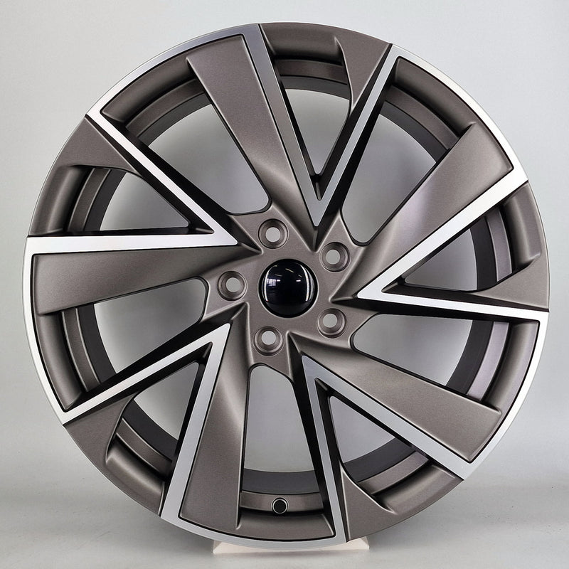 893 18"X8" 5X112