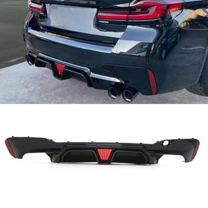 Rear Diffuser Lip with Rain Light Gloss Black - BMW 5 Series G30 17-20