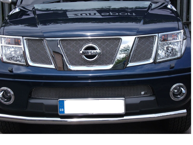 Nissan Navara - Front Grille Set - Silver finish (2006 to 2009)