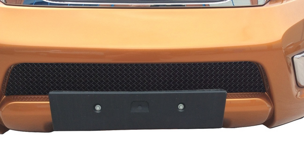 Nissan Navara Front Lower Grille (NP300) - Black Finish (2015 -)