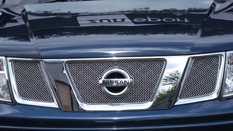 Nissan Navara - Top Grille Set - Silver finish (2006 to 2009)