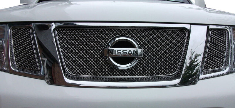 Nissan Navara Upper Grille Set - Silver finish (2010 to 2013)