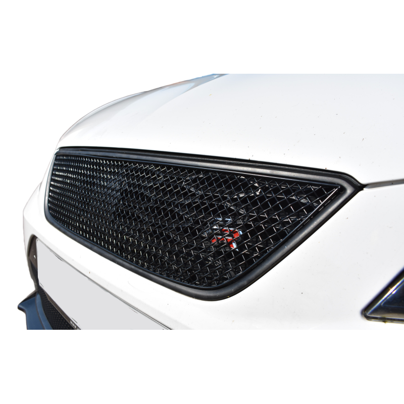 Seat Leon FR MK3 Pre-Facelift - Upper Grille (2013 - 2016 )
