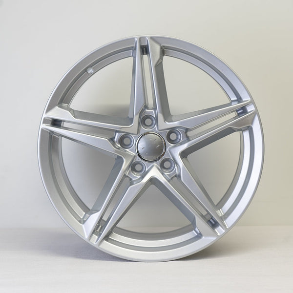 18x8" S Line B9 Style Alloy Wheels Silver