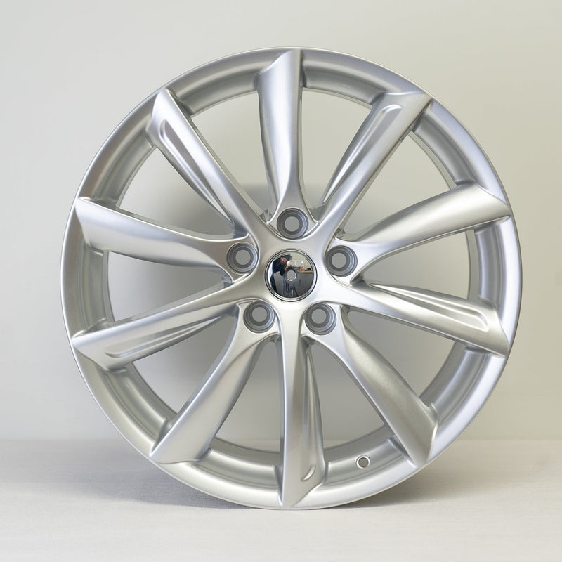 19x8.5" Model S Style Alloy Wheels Silver